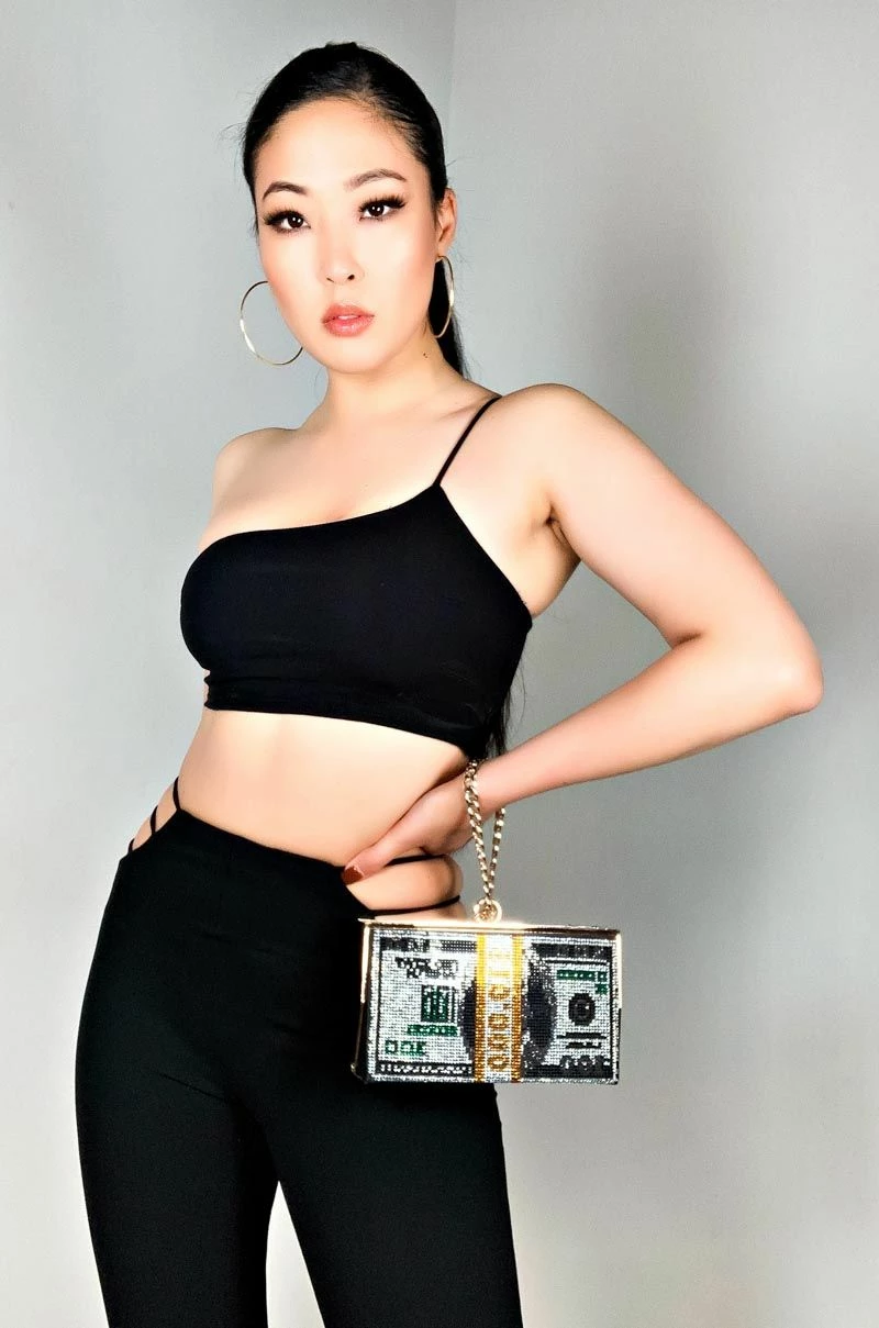 ALL OF ME ON SHOULDER TANK