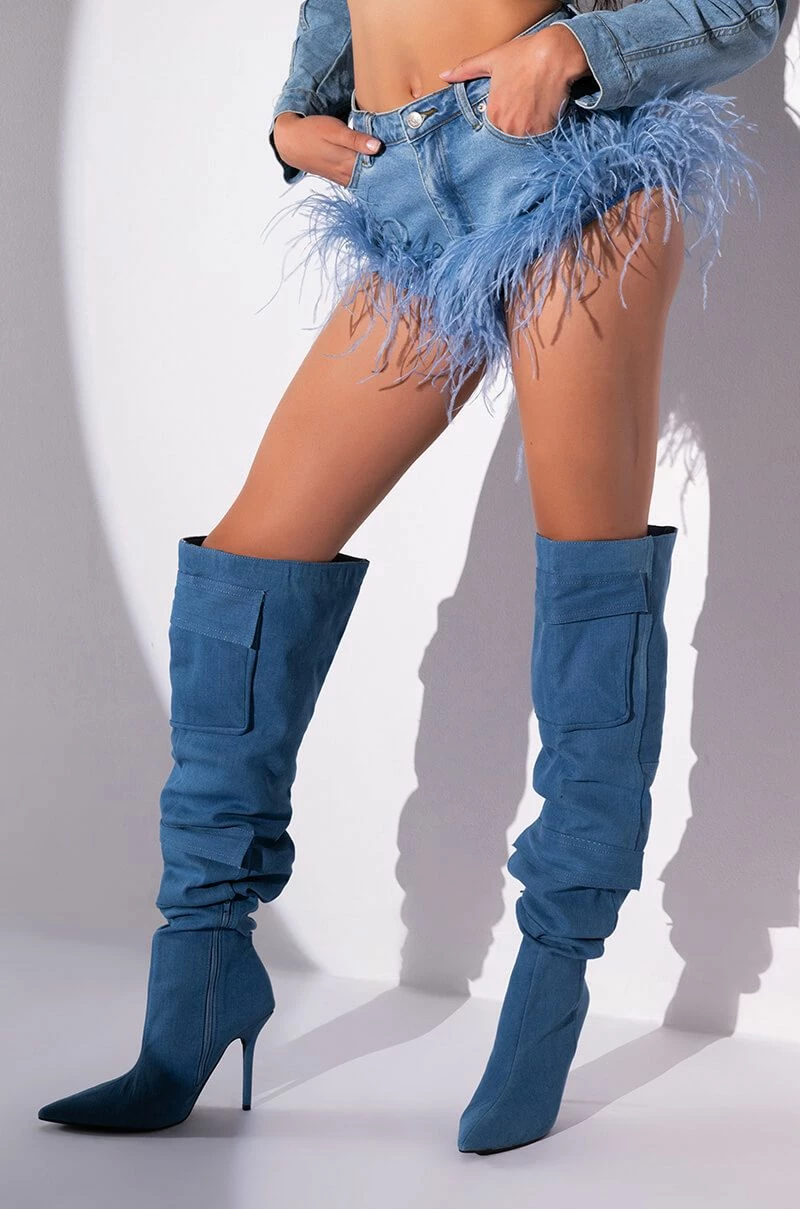BIG ENERGY FEATHER JEAN SHORT