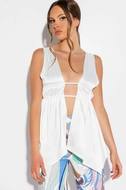 GOING OUT TONIGHT DEEP V SLEEVELESS BLOUSE