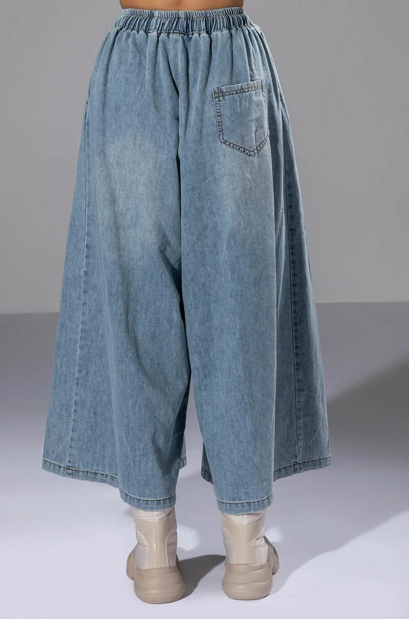 CECE PULL ON SUPER WIDE DENIM PANT - Image 6