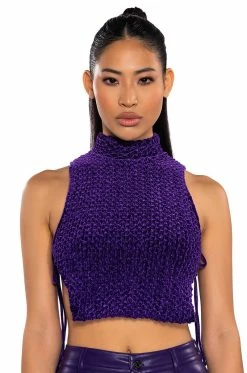 ECHO VELVET SLEEVELESS TOP IN PURPLE