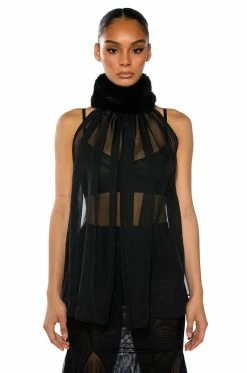 ELEGANT TURTLE NECK BLOUSE