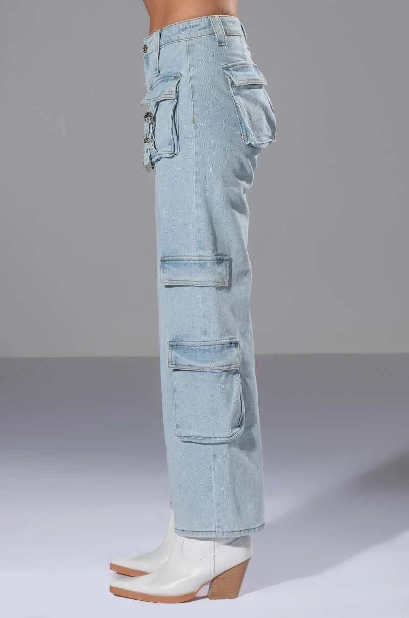 FOR REAL BUCKLE DETAIL RELAXED FIT JEANS - Image 4