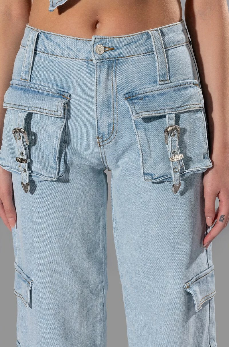 FOR REAL BUCKLE DETAIL RELAXED FIT JEANS - Image 6