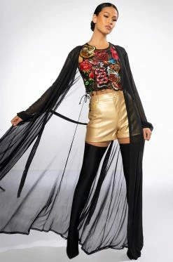 INKED SLEEVELESS SEQUIN APPLIQUE CROP TOP