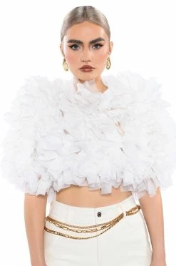 MUST BE DREAMING RUFFLE CROP BLOUSE