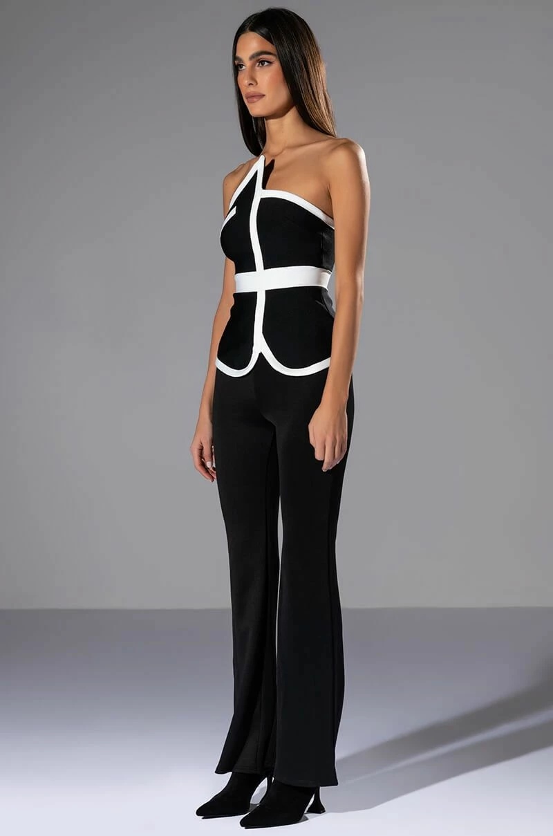 PAY ATTENTION STRAPLESS BANDAGE TOP - Image 4