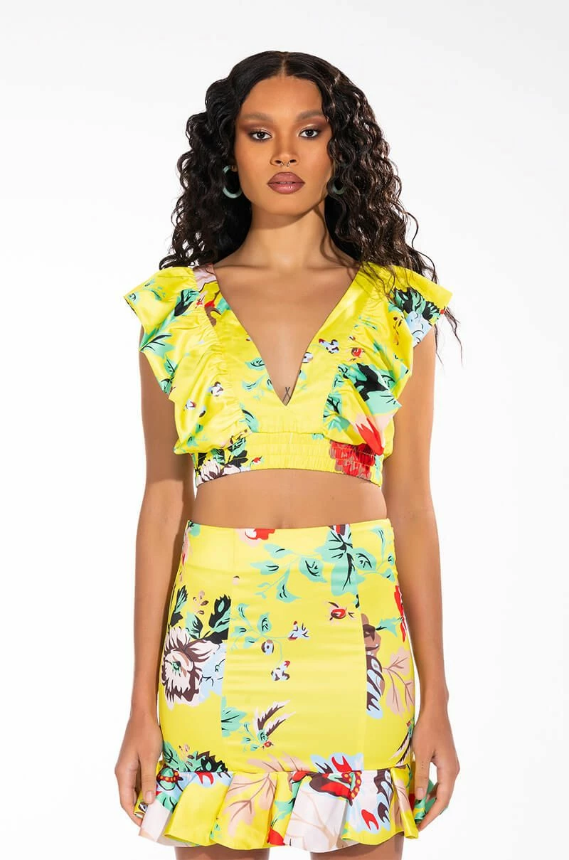 SUMMERTIME FINE SLEEVELESS VNECK BLOUSE - Image 6