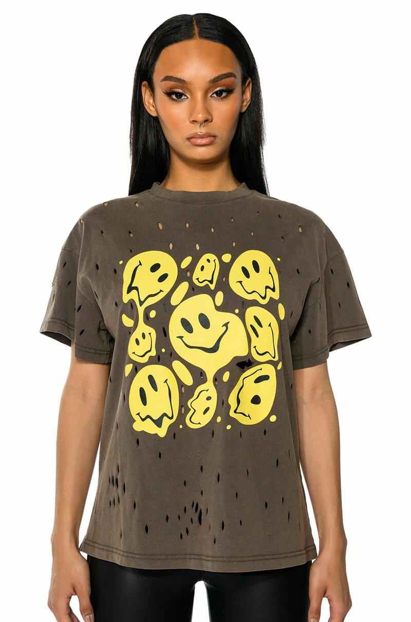 TRIPPY TRIPPY DISTRESSED CREW NECK TSHIRT